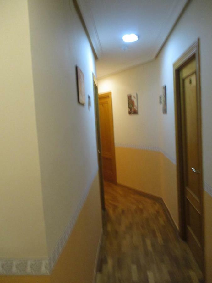 Hostal Becares Palencia Buitenkant foto